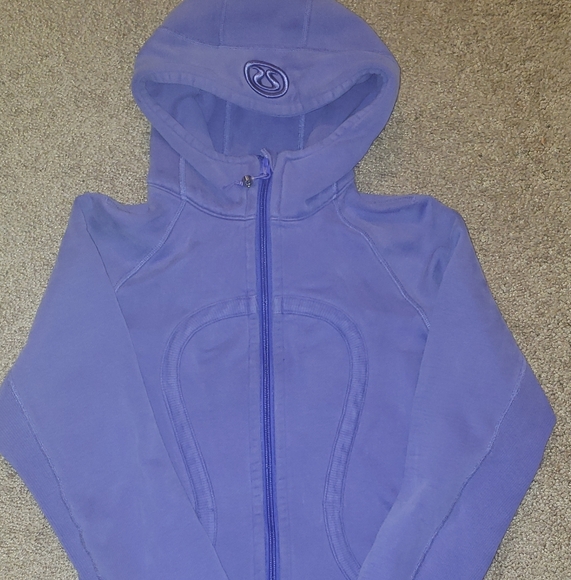 lululemon athletica Tops - Size 4 Lululemon Scuba Hoodie